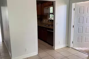 1216 Periwinkle Pl, Wellington, FL 33414 - Photo 5
