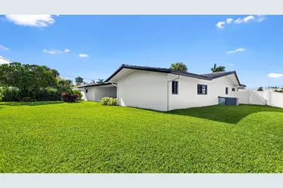 1099 SW 12th Street, Boca Raton, FL 33486 - Photo 21