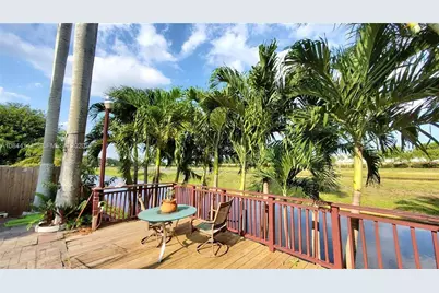 4Â€” SW 82nd Way, Davie, FL 33328 - Photo 33