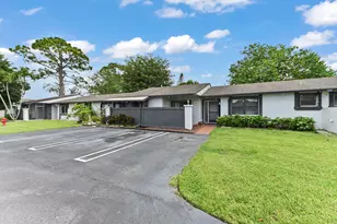 84 Conaskonk Cir, Royal Palm Beach, FL 33411 - Photo 1