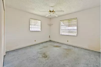 1196 SW Lake Circle, Boynton Beach, FL 33426 - Photo 9