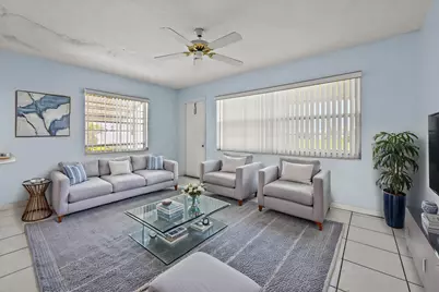 1196 SW Lake Circle, Boynton Beach, FL 33426 - Photo 5