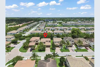 8899 Willow Cove Lane, Lake Worth, FL 33467 - Photo 3