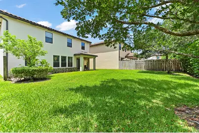 8899 Willow Cove Lane, Lake Worth, FL 33467 - Photo 25