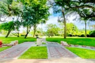 33 S Ocean Ave, Palm Beach Shores, FL 33404 - Photo 45