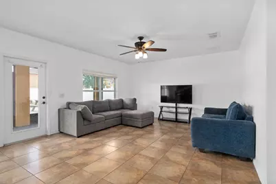4156 Key Colony Place, Kissimmee, FL 34746 - Photo 5