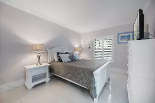 13400 Polo Rd W, Wellington, FL 33414 - Photo 29