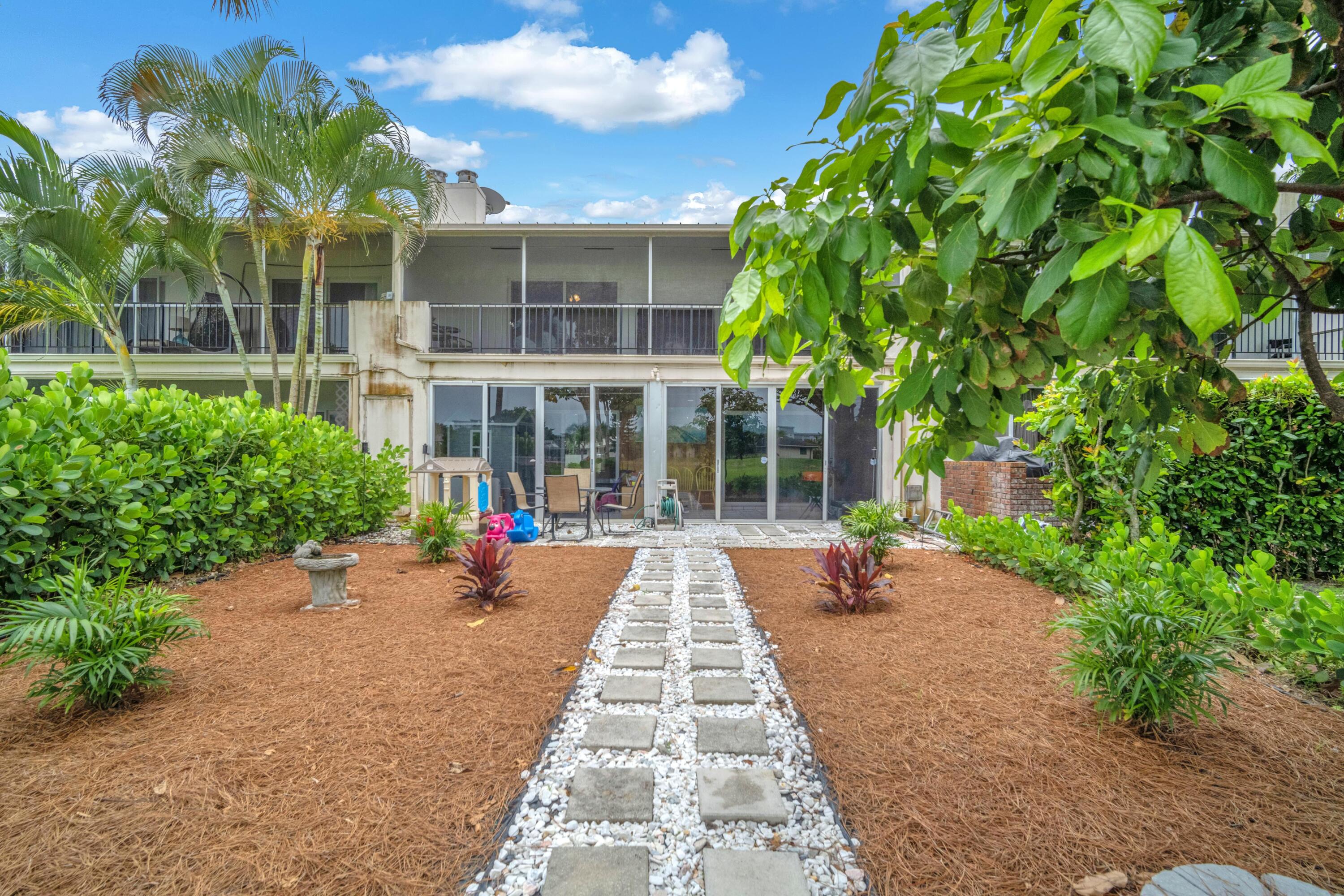 3119 N Palm Aire Dr #3119 - 3119 N Palm Aire Dr #3119, Pompano Beach, FL 33069 Luxury Property | Jose Angel Pina