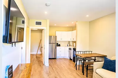 898 SE 2nd Place #2, Deerfield Beach, FL 33441 - Photo 7