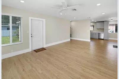 2287 NW 63rd Street, Miami, FL 33147 - Photo 17