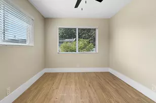 2287 NW 63rd St, Miami, FL 33147 - Photo 27