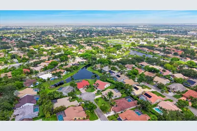10370 NW 50th Court, Coral Springs, FL 33076 - Photo 35
