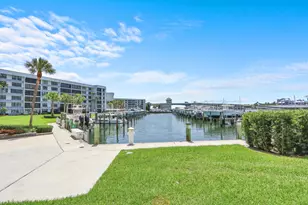 1648 Jupiter Cove Dr, Jupiter, FL 33469 - Photo 1