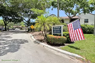 2570 Carambola Cir N, Coconut Creek, FL 33066 - Photo 39