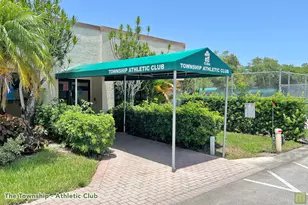 2570 Carambola Cir N, Coconut Creek, FL 33066 - Photo 41