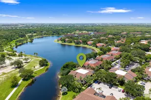 2570 Carambola Cir N, Coconut Creek, FL 33066 - Photo 27