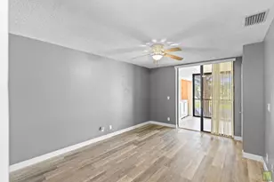 2570 Carambola Cir N, Coconut Creek, FL 33066 - Photo 15