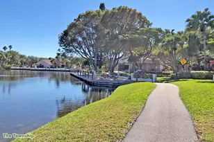 2570 Carambola Cir N, Coconut Creek, FL 33066 - Photo 59