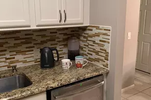 87 Fanshaw C, Boca Raton, FL 33434 - Photo 3