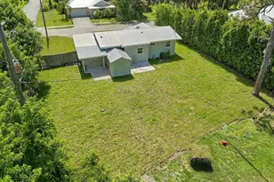 5926 SE Inez Ave, Stuart, FL 34997 - Photo 33