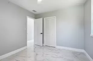 5926 SE Inez Ave, Stuart, FL 34997 - Photo 17