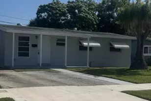 1423 7th St, West Palm Beach, FL 33401 - Photo 1