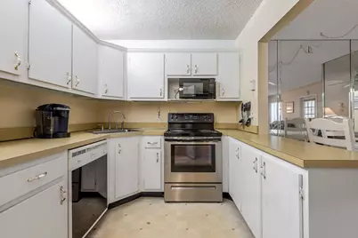 141 Lake Pine Circle #A-2, Greenacres, FL 33463 - Photo 3