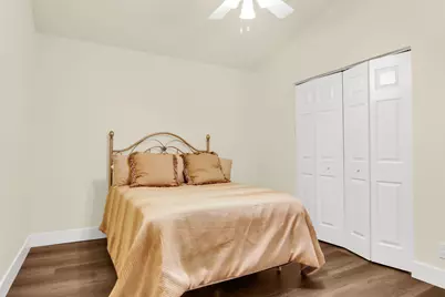 4692 Lakeside Circle, West Palm Beach, FL 33417 - Photo 23