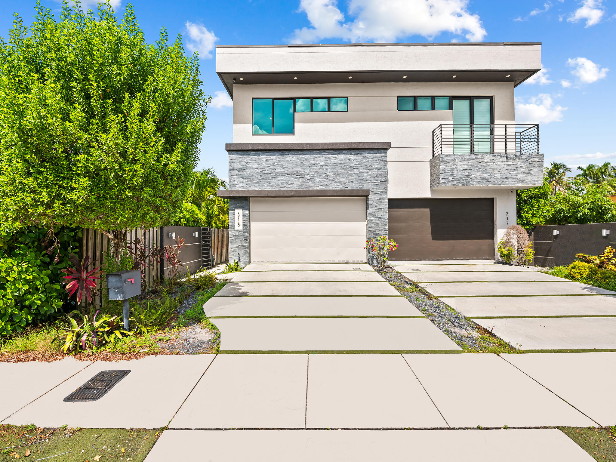 315 NE 15th Ave - 315 NE 15th Ave, Fort Lauderdale, FL 33301 Luxury Property | Jose Angel Pina