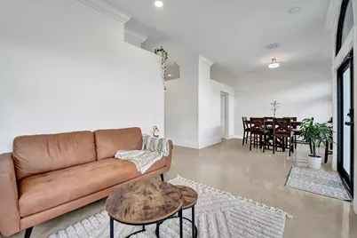 541 SW 178th Way N, Pembroke Pines, FL 33029 - Photo 11