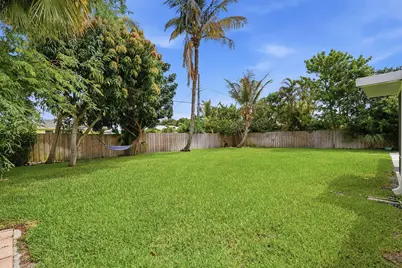 4729 SE Bayshore Terrace, Stuart, FL 34997 - Photo 33