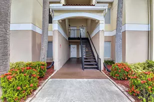 815 W Boynton Beach Blvd, Boynton Beach, FL 33426 - Photo 1