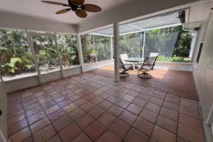 1290 5th Pl, Vero Beach, FL 32962 - Photo 17