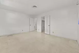 1370 NW 7th St, Boca Raton, FL 33486 - Photo 13