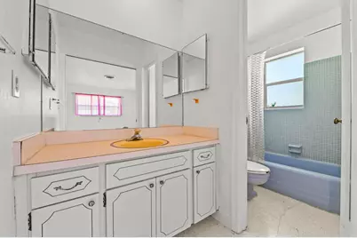 1370 NW 7th Street, Boca Raton, FL 33486 - Photo 15