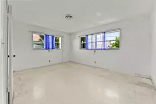 1370 NW 7th St, Boca Raton, FL 33486 - Photo 17