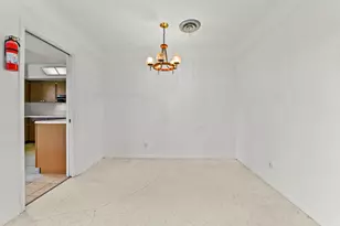 1370 NW 7th St, Boca Raton, FL 33486 - Photo 7