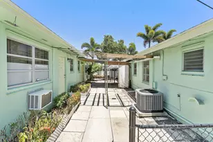 425 Churchill Rd, West Palm Beach, FL 33405 - Photo 25