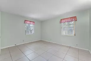 425 Churchill Rd, West Palm Beach, FL 33405 - Photo 15