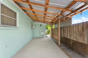 425 Churchill Rd, West Palm Beach, FL 33405 - Photo 21