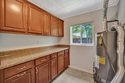 1745 NE 36th Street, Oakland Park, FL 33334 - Photo 33