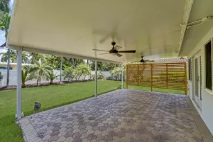 1745 NE 36th St, Oakland Park, FL 33334 - Photo 35