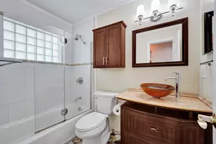 1745 NE 36th St, Oakland Park, FL 33334 - Photo 31