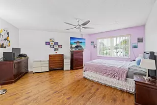 1200 Hibiscus Ave, Pompano Beach, FL 33062 - Photo 13