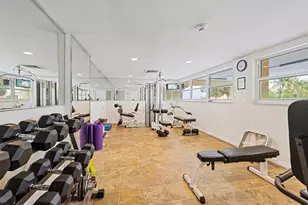 1200 Hibiscus Ave, Pompano Beach, FL 33062 - Photo 23