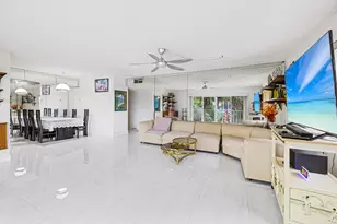 1200 Hibiscus Ave, Pompano Beach, FL 33062 - Photo 3