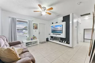 5735 Kumquat Rd, West Palm Beach, FL 33413 - Photo 27