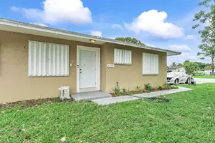 5735 Kumquat Rd, West Palm Beach, FL 33413 - Photo 15