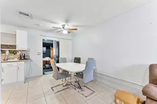5735 Kumquat Rd, West Palm Beach, FL 33413 - Photo 23