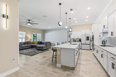 179 SW De Gouvea Terrace, Port Saint Lucie, FL 34984 - Photo 13